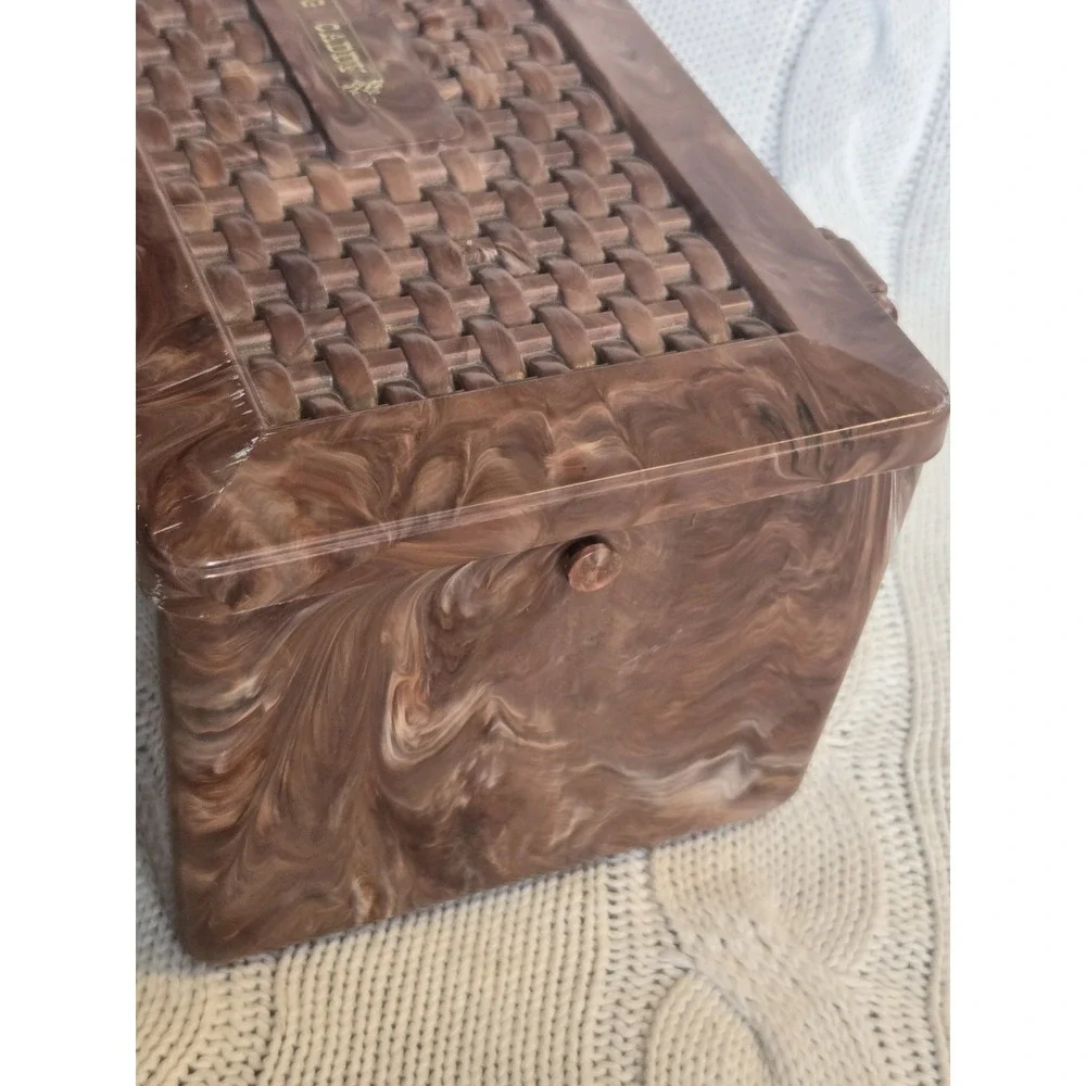 Brown Plastic Sewing Caddy w\ Handle, Magnetic Needle Holder & Organizer Vintage